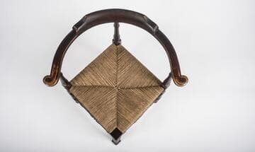 Corner chair