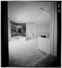 Go to image 10.