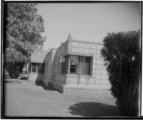 Go to image 4.