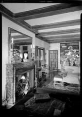 Go to image 4.