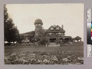 Go to image 1.