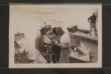 Bill Beer and Rod Sanderson setting up the motors. Lees Ferry